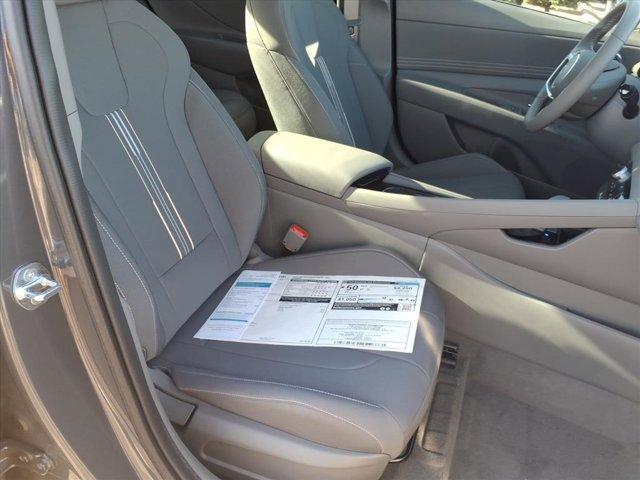 new 2025 Hyundai ELANTRA HEV car, priced at $25,201