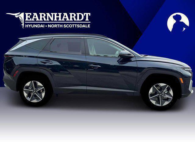 new 2025 Hyundai TUCSON Hybrid car