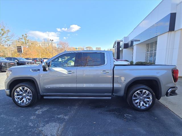 new 2025 GMC Sierra 1500 car, priced at $69,005