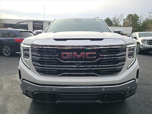 new 2025 GMC Sierra 1500 car, priced at $62,070