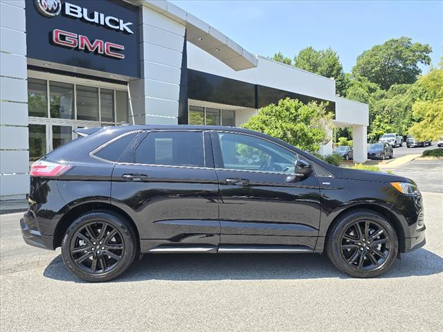 used 2024 Ford Edge car, priced at $34,400