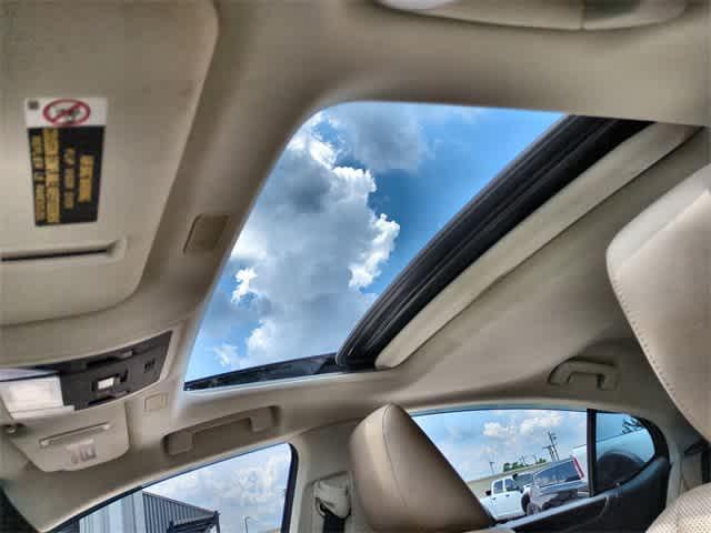 used 2019 Lexus ES 350 car, priced at $25,752
