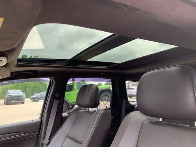 used 2014 Jeep Grand Cherokee car, priced at $17,715