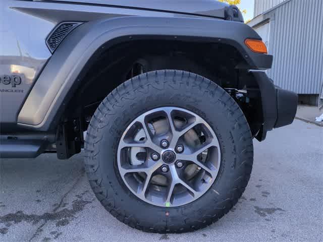 new 2026 Jeep Wrangler car, priced at $46,810