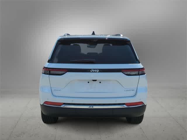 new 2025 Jeep Grand Cherokee car, priced at $41,490