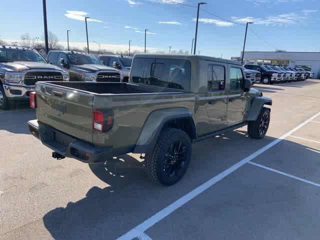 new 2025 Jeep Gladiator car, priced at $39,735