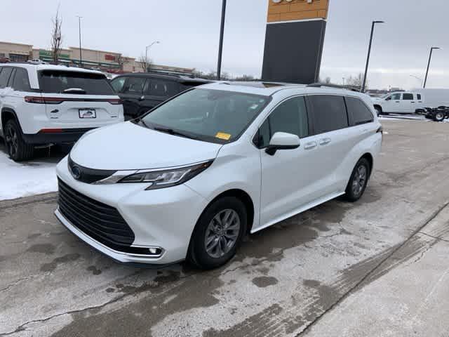 used 2022 Toyota Sienna car, priced at $35,995