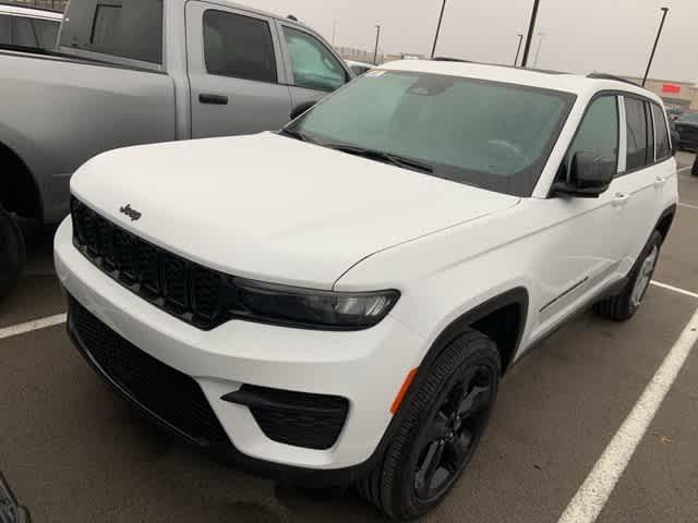 new 2025 Jeep Grand Cherokee car, priced at $42,775