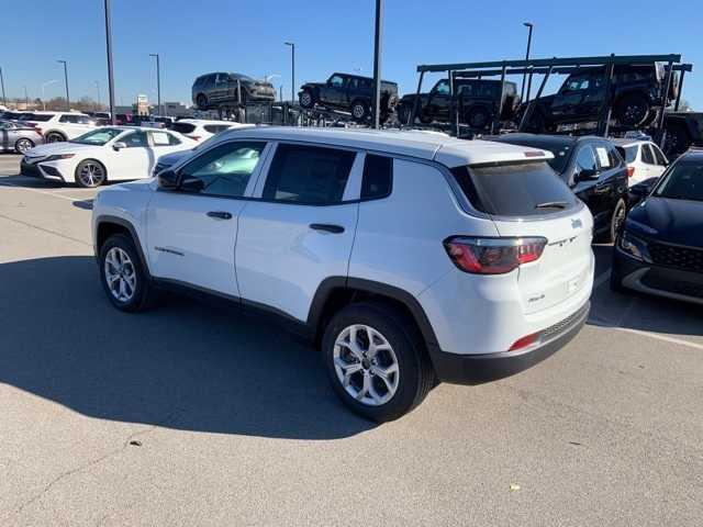 new 2025 Jeep Compass car, priced at $22,995