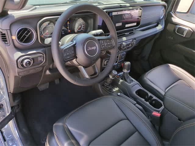 new 2025 Jeep Gladiator car, priced at $48,044