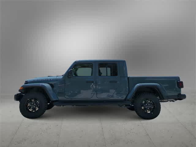 new 2025 Jeep Gladiator car, priced at $48,044