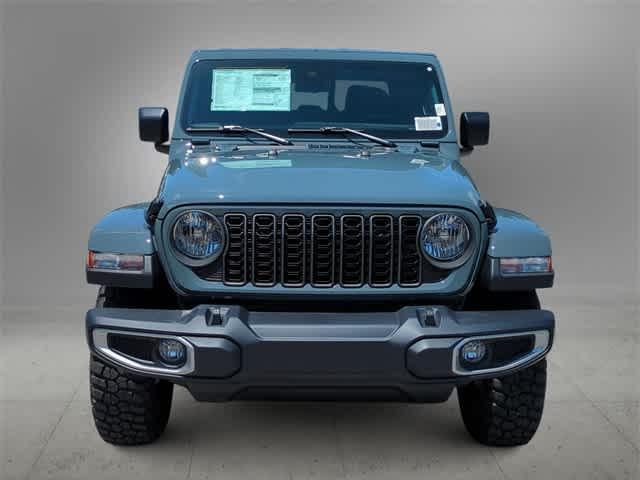 new 2025 Jeep Gladiator car, priced at $48,044
