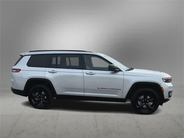 new 2024 Jeep Grand Cherokee L car, priced at $46,000