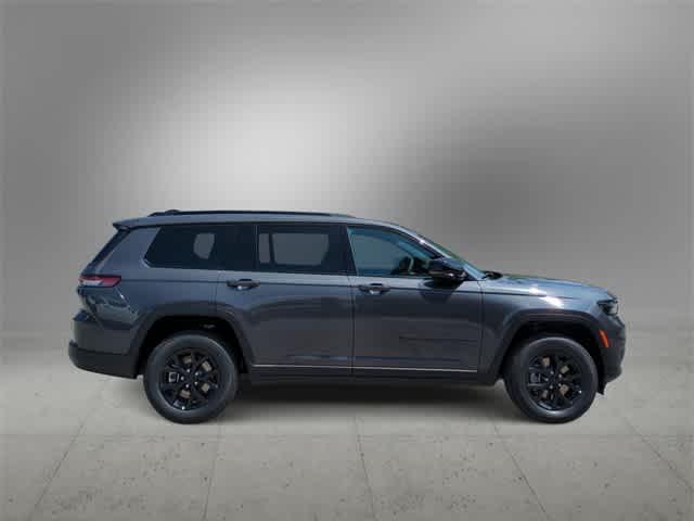 new 2025 Jeep Grand Cherokee L car, priced at $39,230