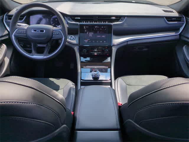 new 2025 Jeep Grand Cherokee L car, priced at $39,230
