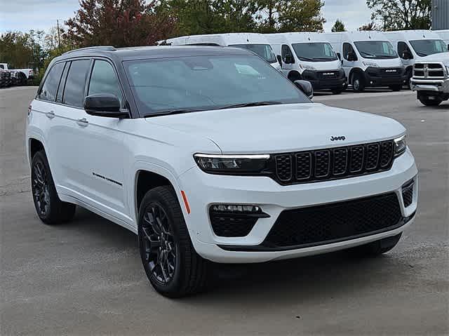 new 2025 Jeep Grand Cherokee car, priced at $60,728