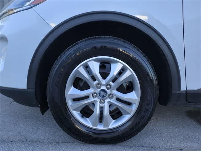 used 2022 Ford Escape car, priced at $13,498