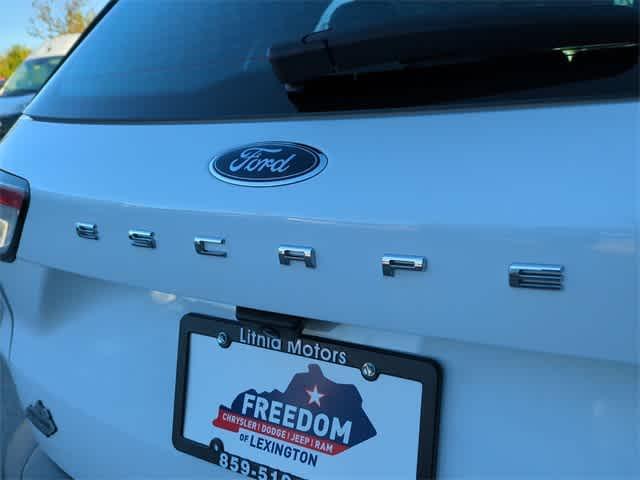 used 2022 Ford Escape car, priced at $13,498