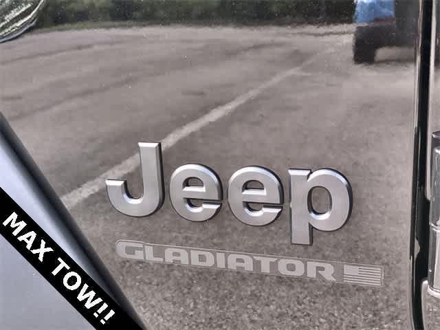 new 2025 Jeep Gladiator car, priced at $37,644