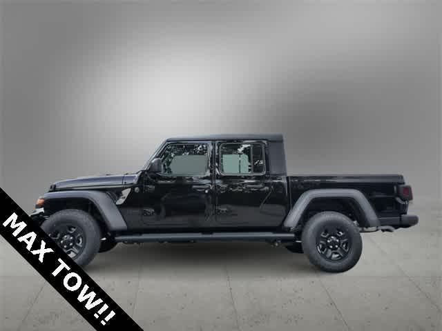 new 2025 Jeep Gladiator car, priced at $37,644