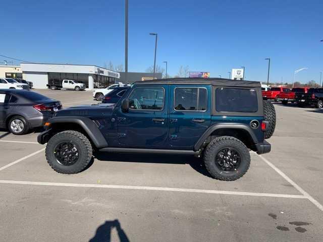 new 2025 Jeep Wrangler car, priced at $45,180