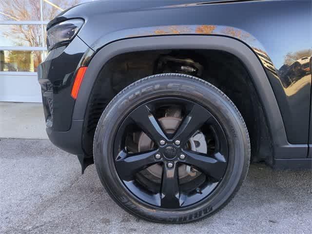 used 2023 Jeep Grand Cherokee car, priced at $26,486