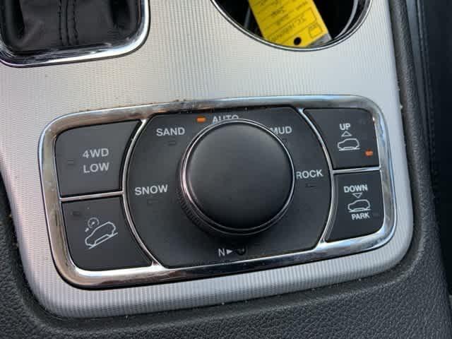 used 2018 Jeep Grand Cherokee car, priced at $26,889