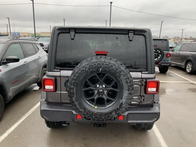 new 2025 Jeep Wrangler car, priced at $47,570