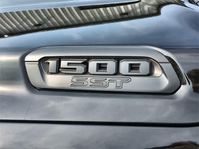 new 2025 Ram 1500 car, priced at $62,425