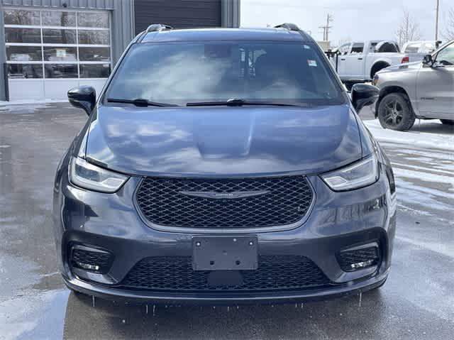 used 2021 Chrysler Pacifica car, priced at $23,135