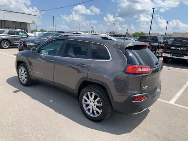 used 2018 Jeep Cherokee car, priced at $17,005