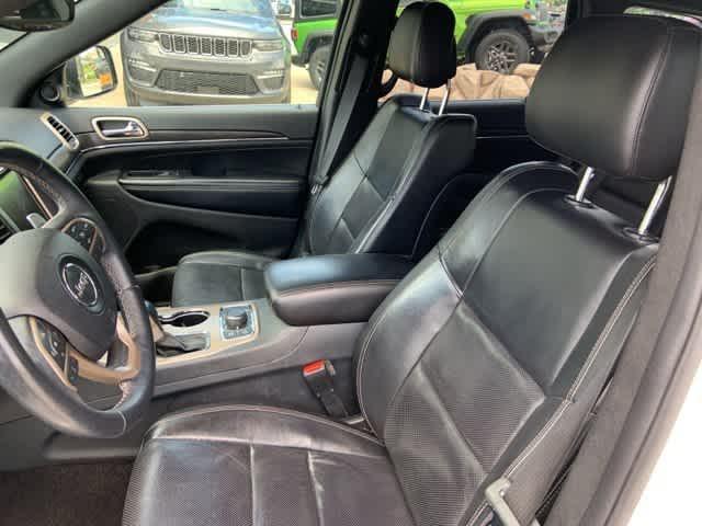 used 2017 Jeep Grand Cherokee car, priced at $15,385