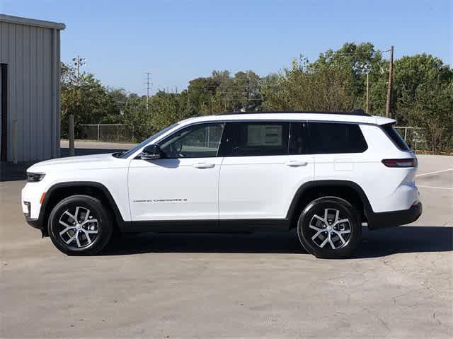 new 2025 Jeep Grand Cherokee L car, priced at $49,215