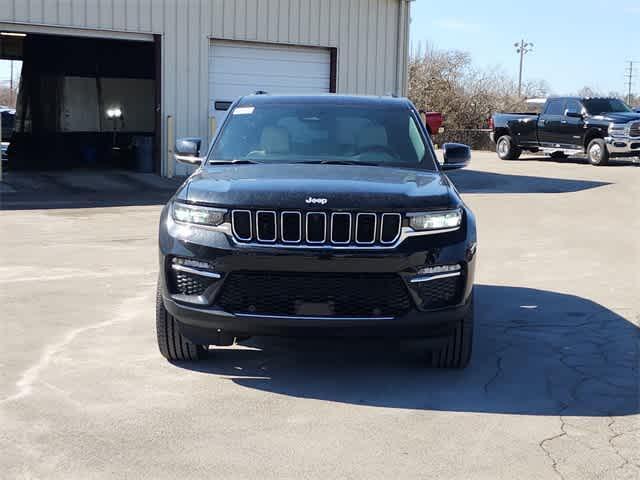 new 2025 Jeep Grand Cherokee car, priced at $49,855