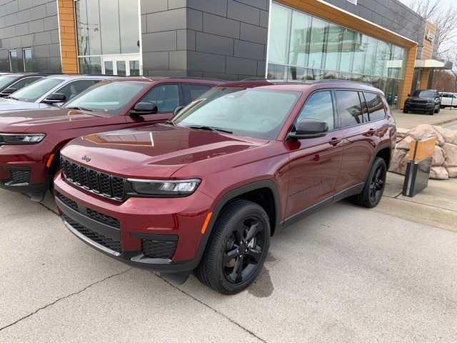 new 2025 Jeep Grand Cherokee L car, priced at $44,570