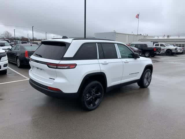 new 2025 Jeep Grand Cherokee car, priced at $45,440