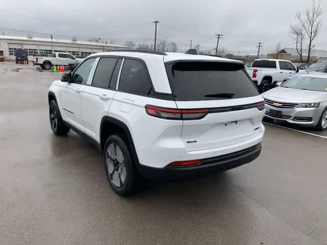 new 2025 Jeep Grand Cherokee car, priced at $45,440