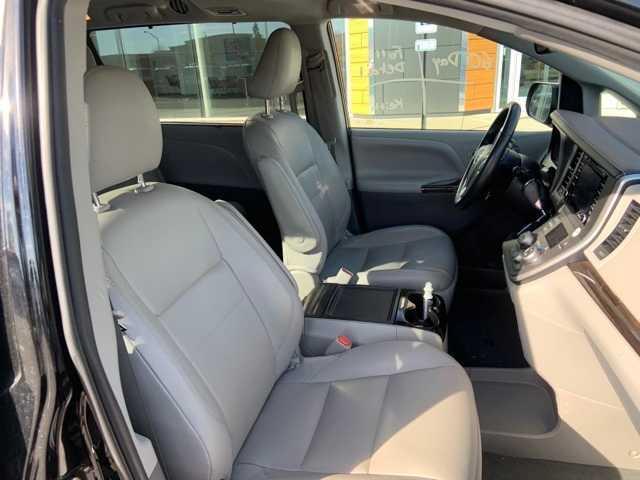 used 2020 Toyota Sienna car, priced at $31,625