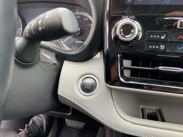 used 2021 Toyota Highlander car, priced at $35,986