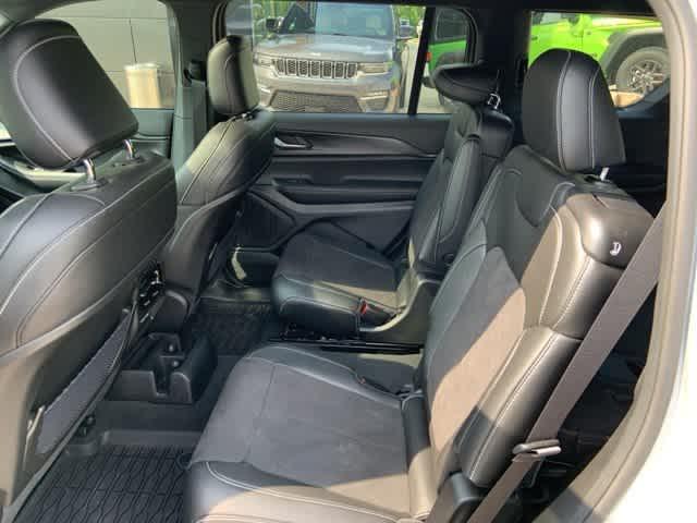 used 2024 Jeep Grand Cherokee L car, priced at $39,995