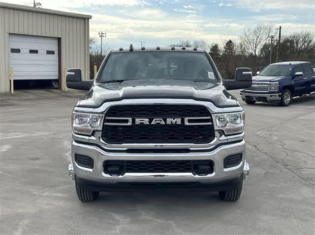 new 2024 Ram 3500 car, priced at $59,585