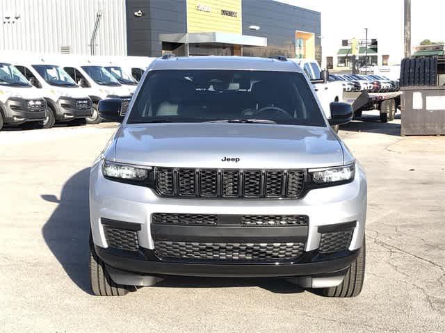 new 2024 Jeep Grand Cherokee L car, priced at $45,400