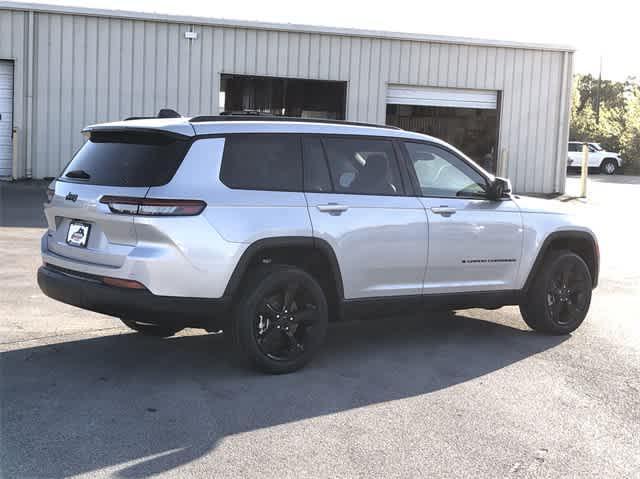 new 2024 Jeep Grand Cherokee L car, priced at $45,400