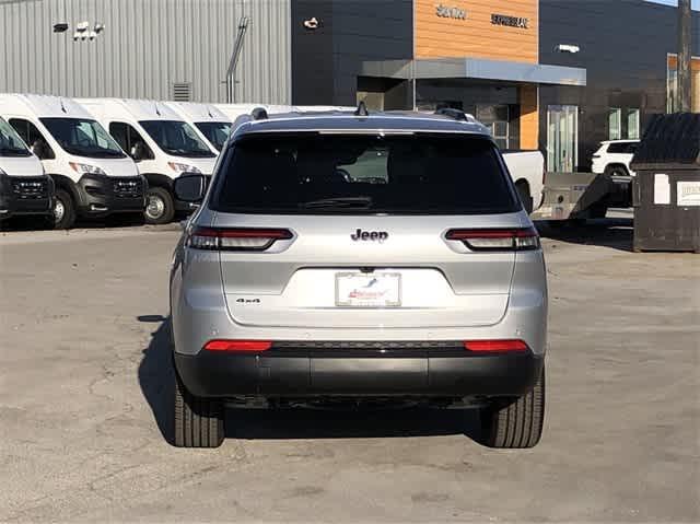 new 2024 Jeep Grand Cherokee L car, priced at $44,400