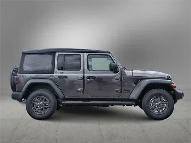 new 2025 Jeep Wrangler car, priced at $39,605