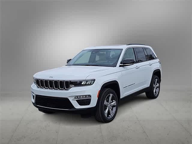 new 2025 Jeep Grand Cherokee car, priced at $47,526