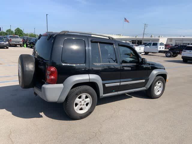 used 2005 Jeep Liberty car, priced at $2,850