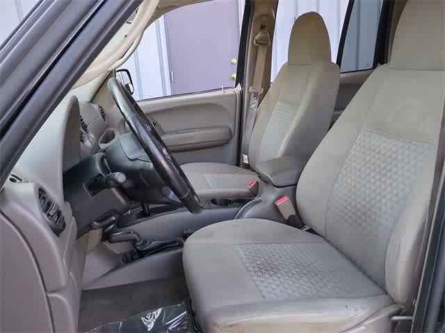 used 2005 Jeep Liberty car, priced at $1,992