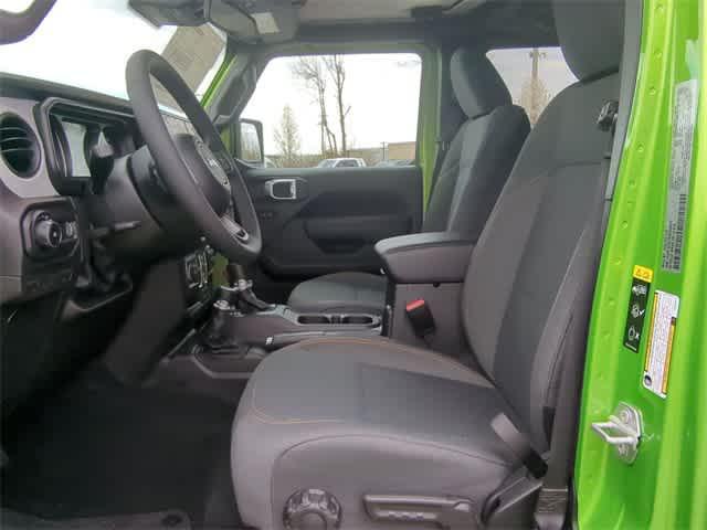 new 2025 Jeep Wrangler car, priced at $41,285
