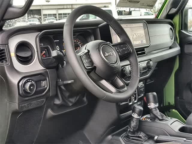 new 2025 Jeep Wrangler car, priced at $41,285